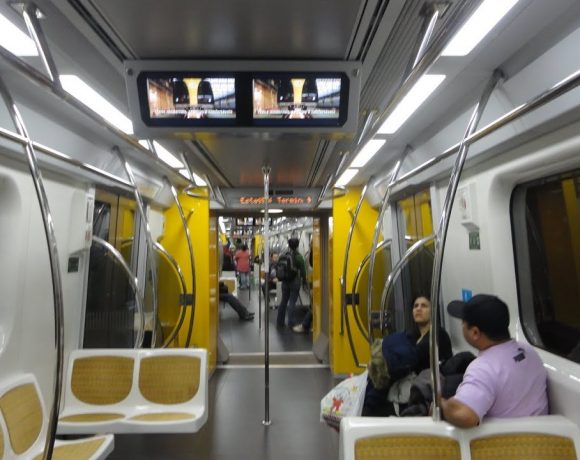 Linha 4-Amarela ViaQuatro Estação São Paulo-Morumbi
