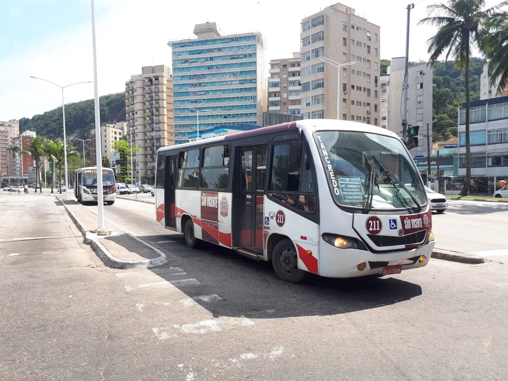 Ônibus de São Vicente
