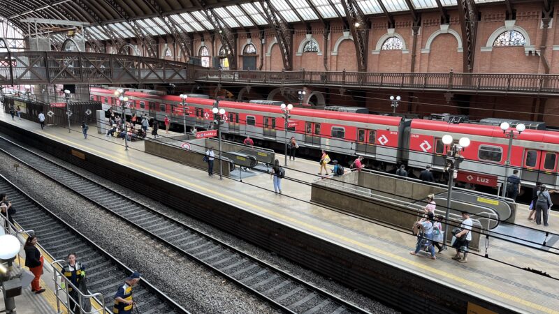 Transporte público de São Paulo terá operação especial no Natal e no Ano Novo