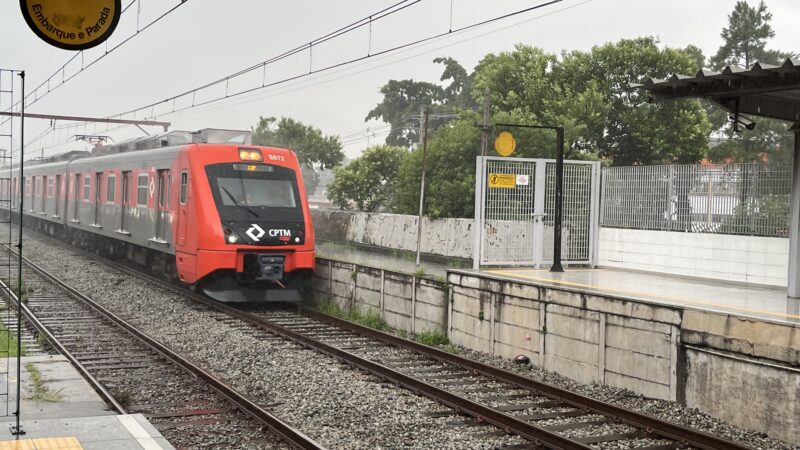 Linha 11-Coral tem circulação normalizada nesta quinta-feira (19)