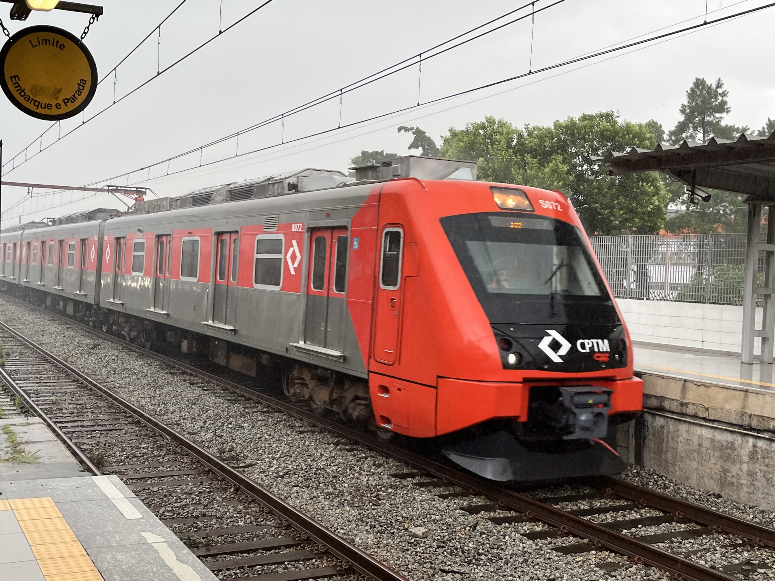 Linha 11-Coral opera com restrições entre Mogi das Cruzes e Estudantes devido a falha de sinalização