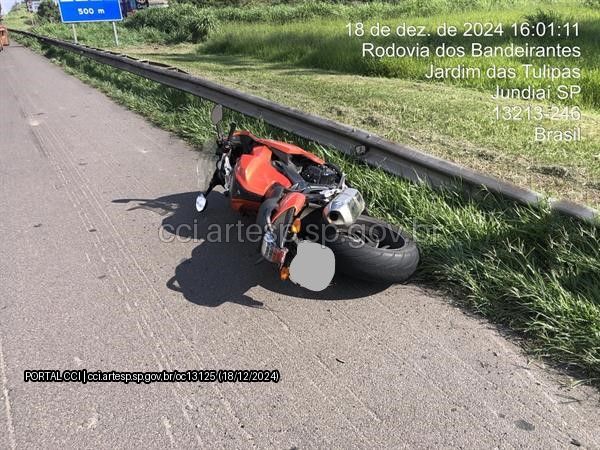 Grave acidente na Rodovia dos Bandeirantes deixa motociclista morto e causa congestionamento de 12 km