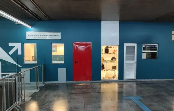 Achados e Perdidos do Metrô de SP: Mais de 71 mil objetos recebidos em 2024 e novidades no atendimento