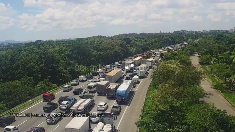 Motociclista morre após acidente na Rodovia Ayrton Senna, em São Paulo