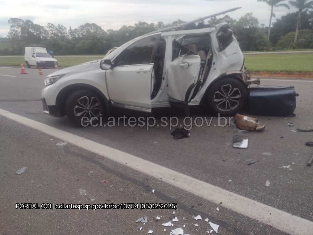 Grave acidente na Rodovia Castelo Branco deixa um morto e interdita faixas em Tatuí