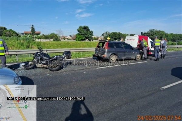 Engavetamento com sete veículos causa congestionamento na Rodovia dos Bandeirantes