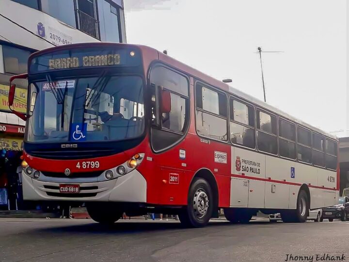 Justiça suspende lei que flexibiliza meta de eletrificação dos ônibus em SP