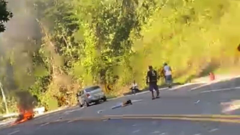 Acidente na Rio-Santos em Ubatuba deixa motociclista morto