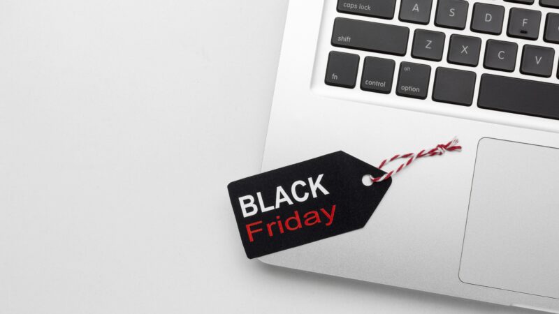 Como montar uma lista de compras para a Black Friday e aproveitar melhor as promoções
